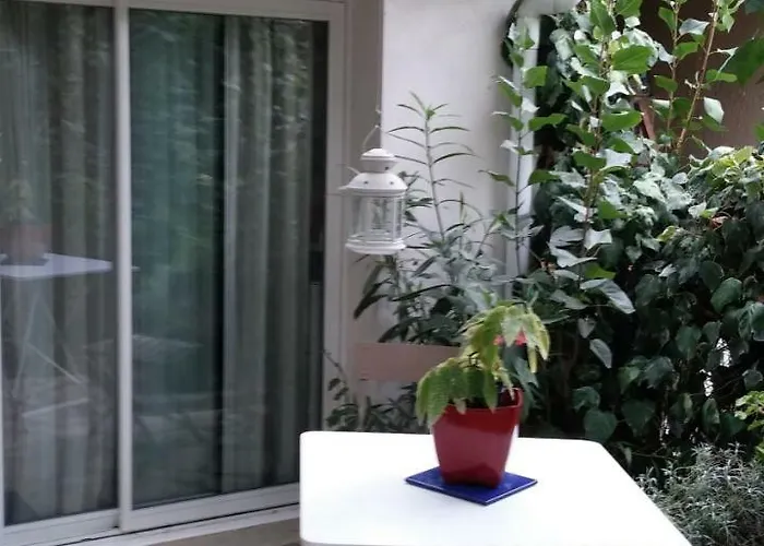 Grand Avec Piscine مونبيلييه