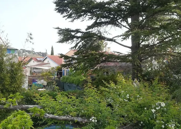 Grand Avec Piscine Διαμέρισμα *